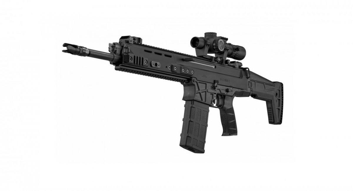 How quickly was the assembly of Czech NATO-standard assault rifles organized in Ukraine?