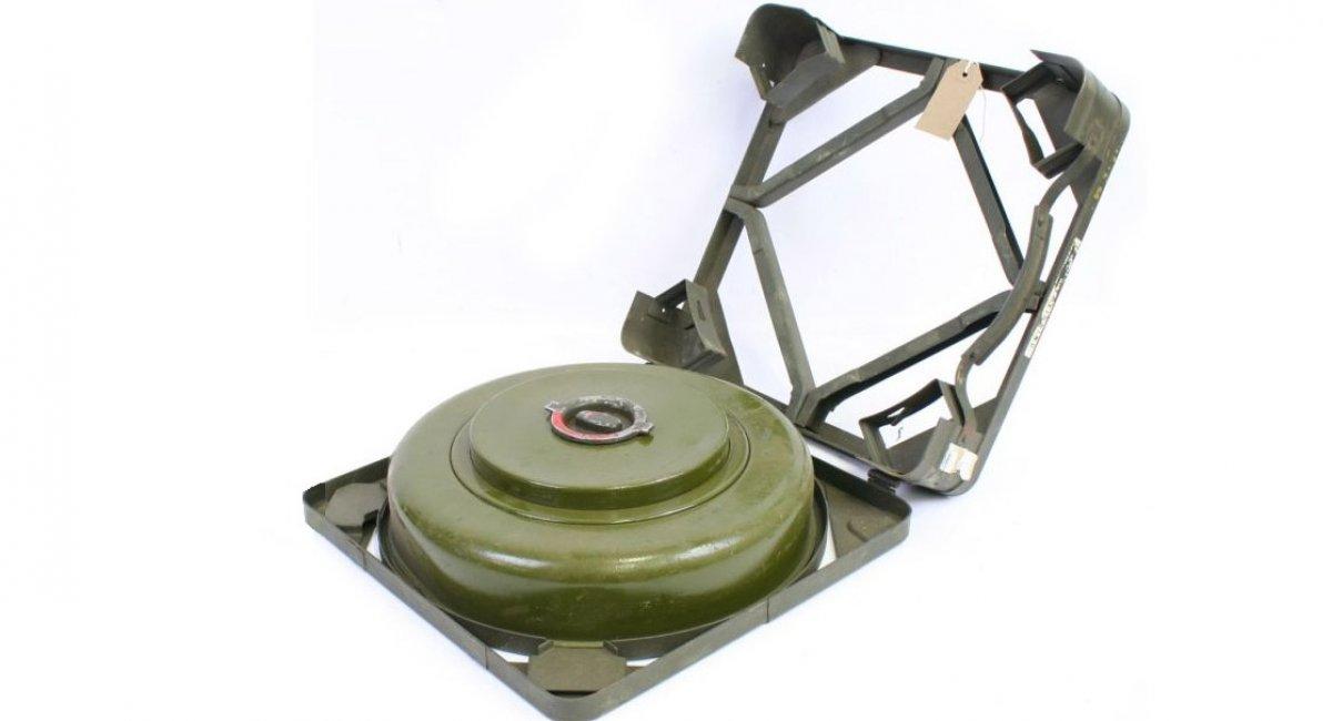 How the Ministry of Defense Agency justifies a contract for 80-year-old anti-tank mines while "forgetting" they could have purchased them for 2.5 times less.