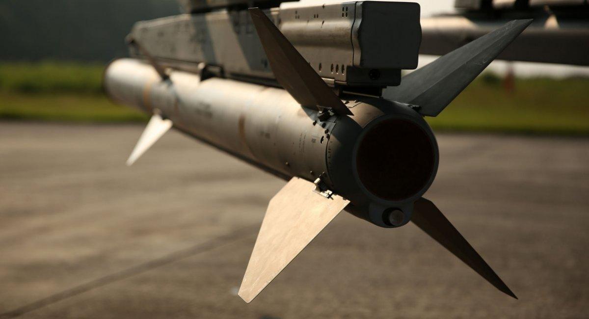 What is the current situation regarding AIM-120 missiles for Poland's FA-50 aircraft?