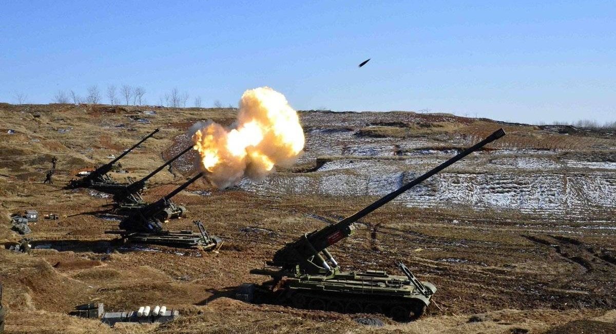 Північнокорейські САУ М-1989 "Коксан"